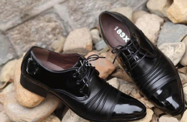 كيف يختار العريس الحذاء المناسب