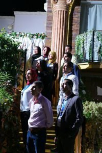 من نحن 2 من نحن